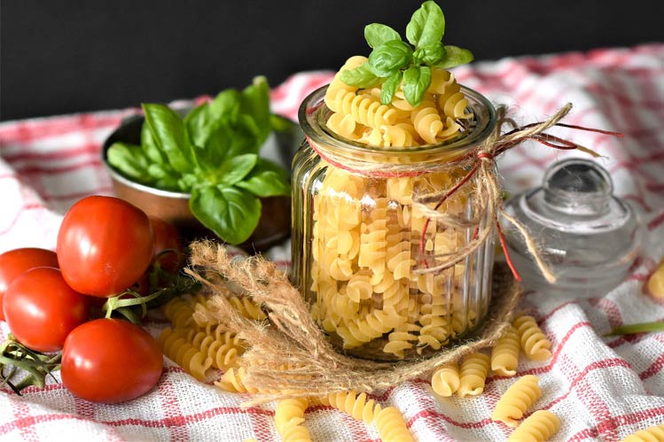 Top 3 Mouthwatering Vegetable Pasta Alfredo | First Watch Cookbook