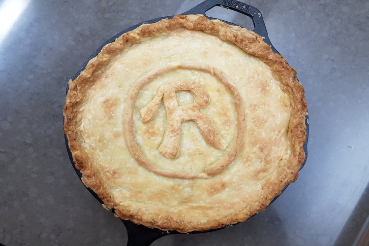 Fast Family Chicken Pie for family dinner ideas