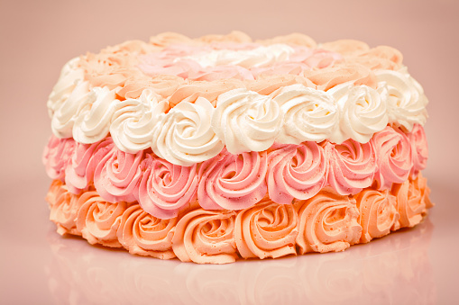 How To Turn Your Rosette Cake From Blah Into Fantastic | By Recipedev