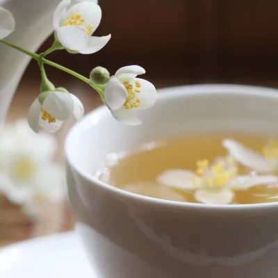 7 Health Benefits Of Jasmine Milk Tea | By Recipedev