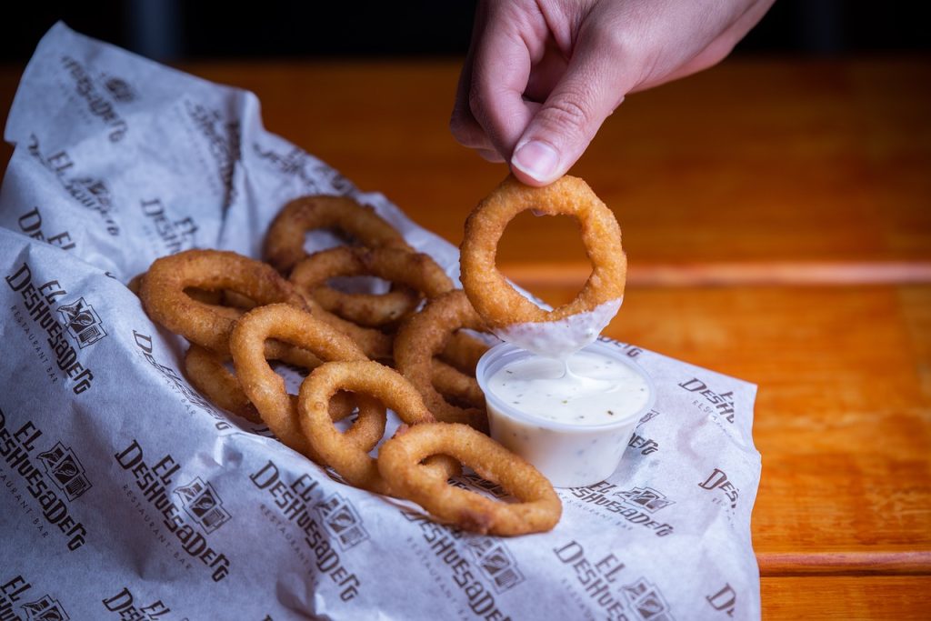 The Secret To Making Homemade Frozen Onion Rings – Perfectly Crispy