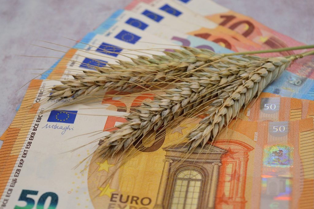 How Donating 1 Million Pounds Of Food Can Help Needy?