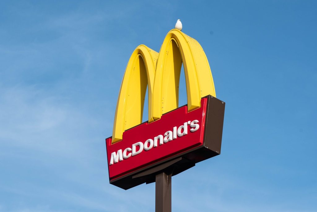 McGold Card: Free McDonald’s For Life (5th to 25th Dec 2022)